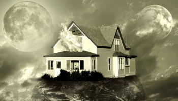 Photo montage House of two moons